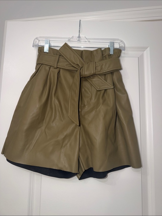 Zenana Pants - High-Waist Faux Leather Paperbag Shorts with Self-Tie Belt - Olive